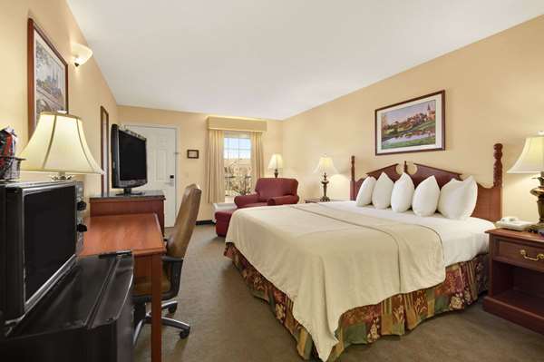  - Baymont Inn & Suites Warner Robins