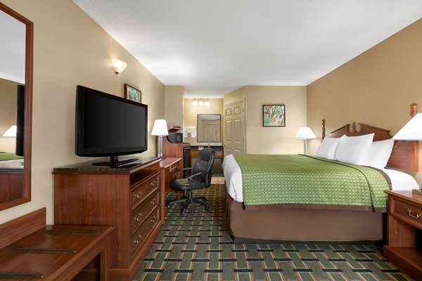  - Baymont Inn & Suites Warner Robins