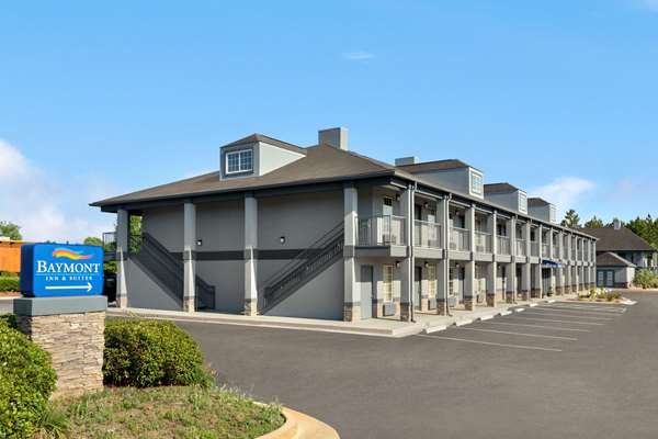 Exterior view - Baymont Inn & Suites Warner Robins