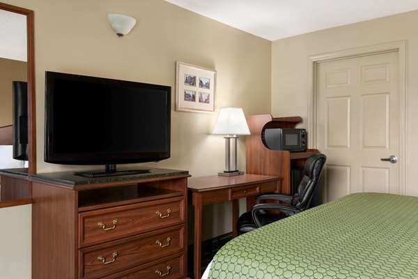  - Baymont Inn & Suites Warner Robins