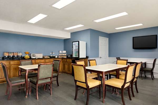  - Baymont Inn & Suites Warner Robins