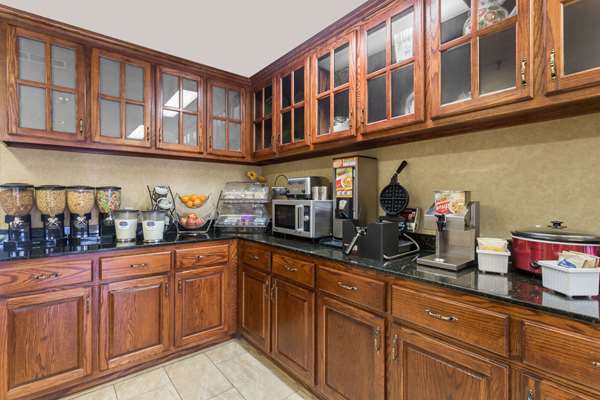  - Baymont Inn & Suites Waycross