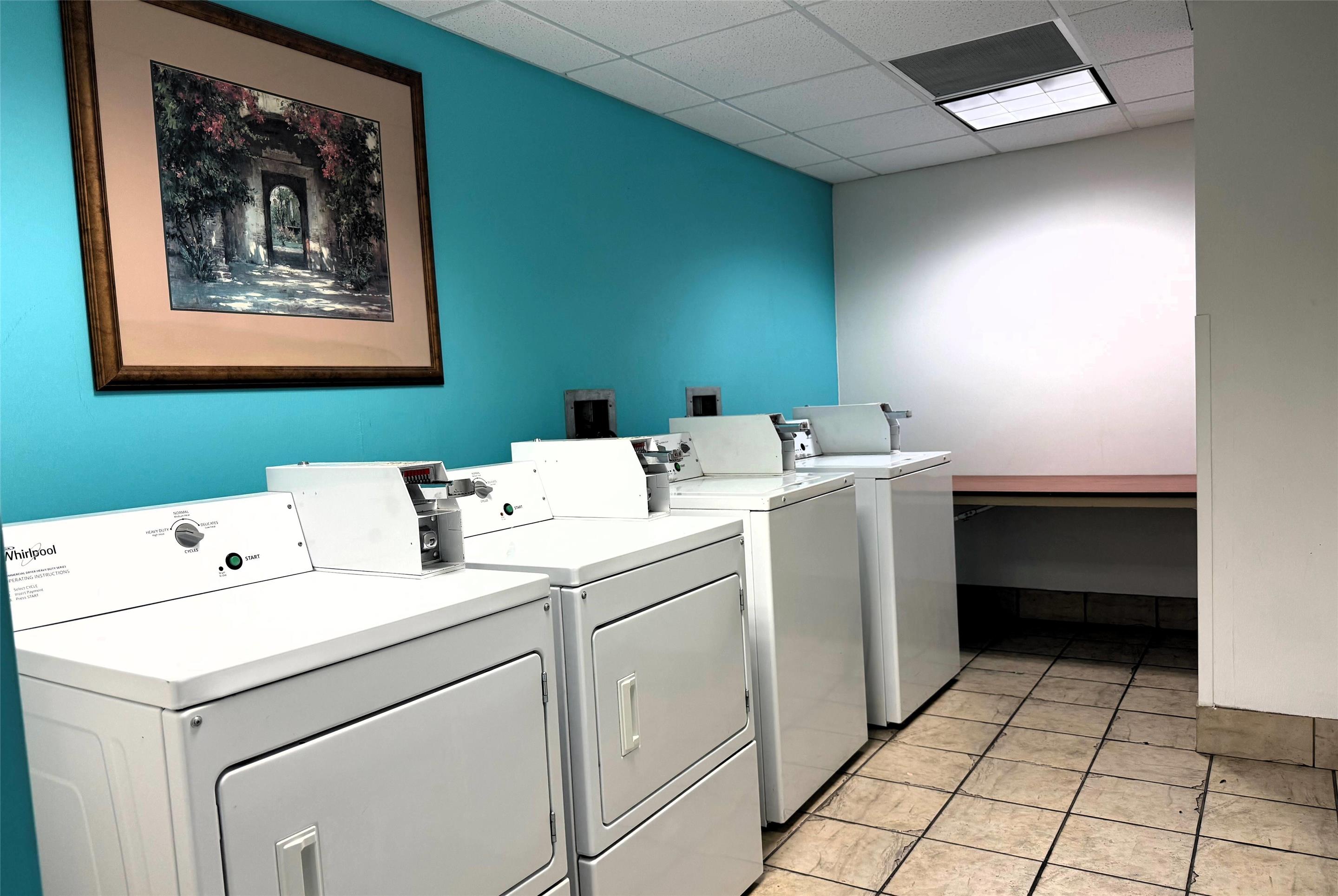 Laundry | Howard Johnson by Wyndham Evansville East