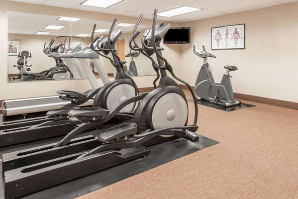 Fitness/ Exercise Room - Baymont Inn & Suites Indy South Indianapolis - I-65, Exit 103