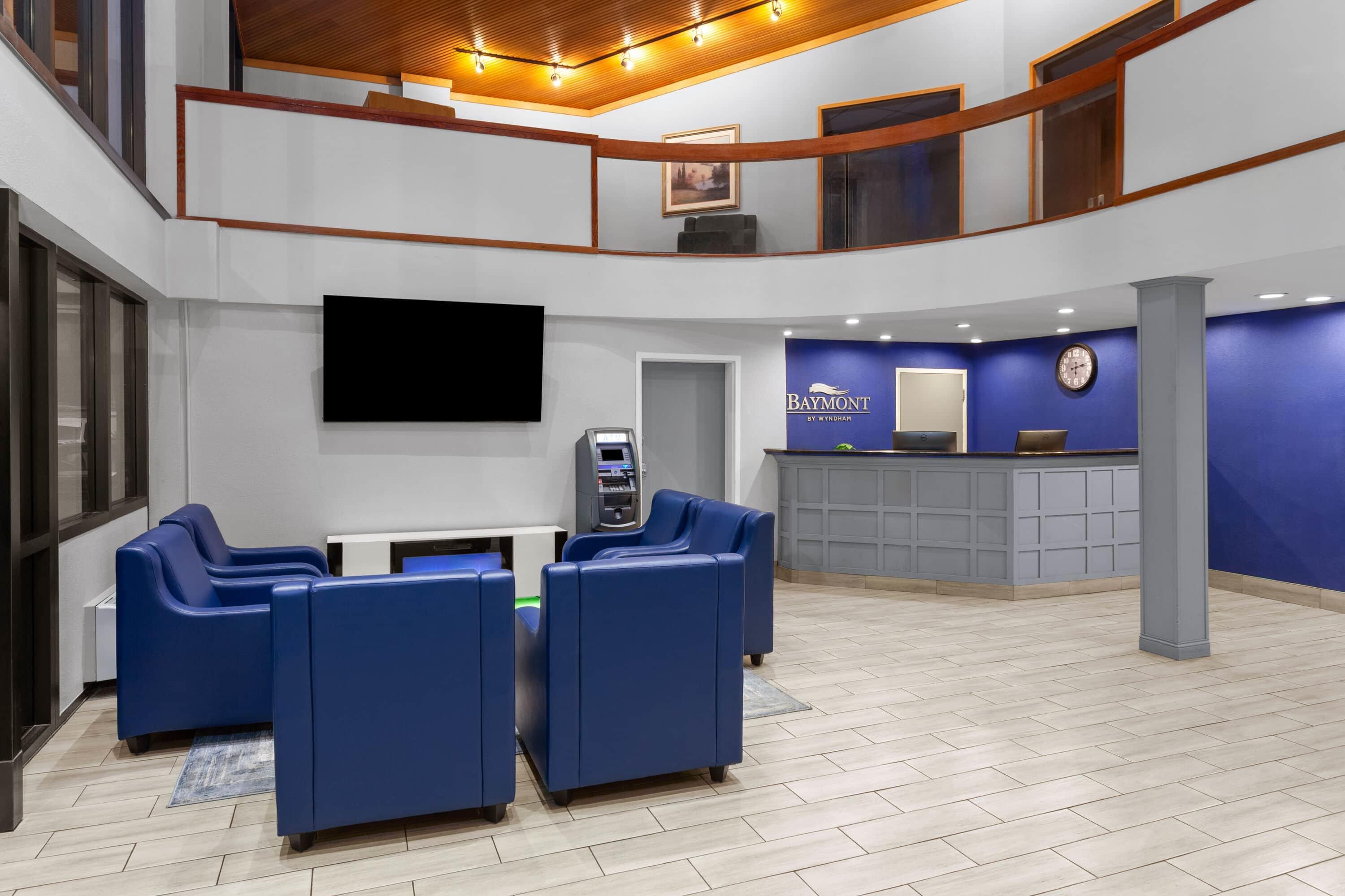 Lobby | Baymont by Wyndham Indianapolis South
