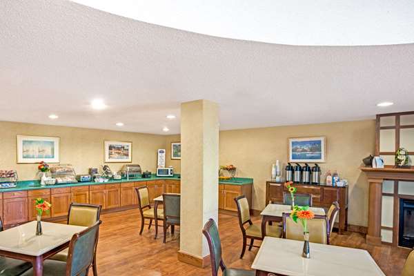  - Baymont Inn & Suites South Louisville - I-65, Exit 128