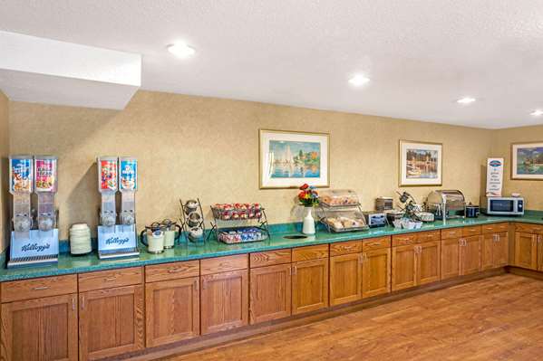  - Baymont Inn & Suites South Louisville - I-65, Exit 128