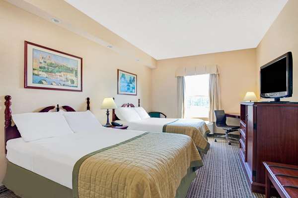  - Baymont Inn & Suites Pearl - I-20, Exit 48