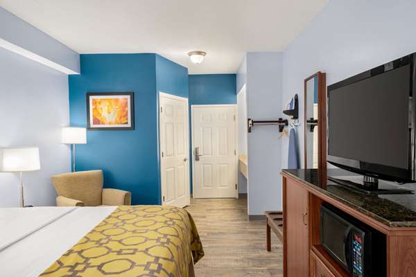  - Baymont Inn & Suites Henderson
