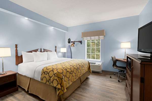  - Baymont Inn & Suites Henderson