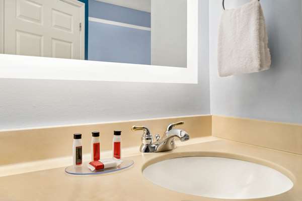  - Baymont Inn & Suites Henderson