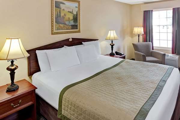  - Baymont Inn & Suites Sanford