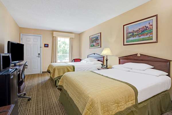  - Baymont Inn & Suites Smithfield- I-95, Exit 95