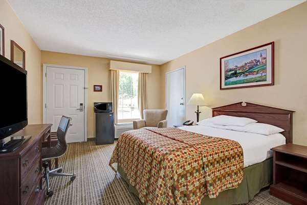  - Baymont Inn & Suites Smithfield- I-95, Exit 95
