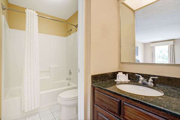  - Baymont Inn & Suites Smithfield- I-95, Exit 95