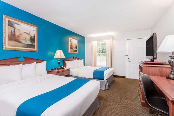 - Baymont Inn & Suites Duncan - I-85, Exit 63