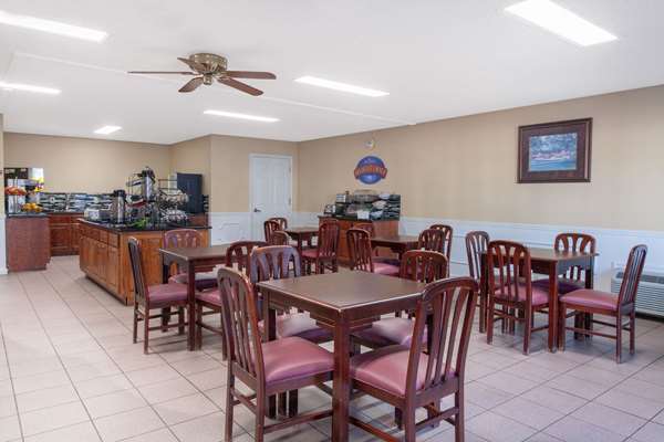  - Baymont Inn & Suites Greenwood