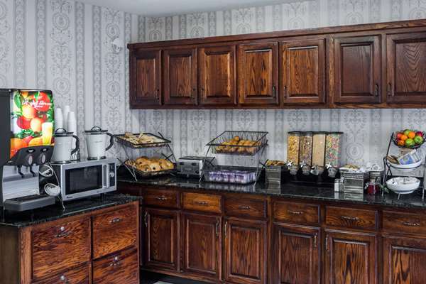  - Baymont Inn & Suites Cleveland