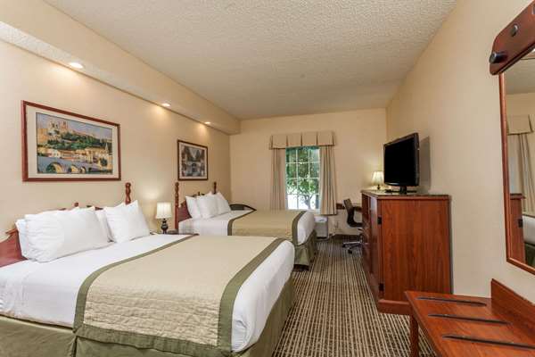 - Baymont Inn & Suites Columbia
