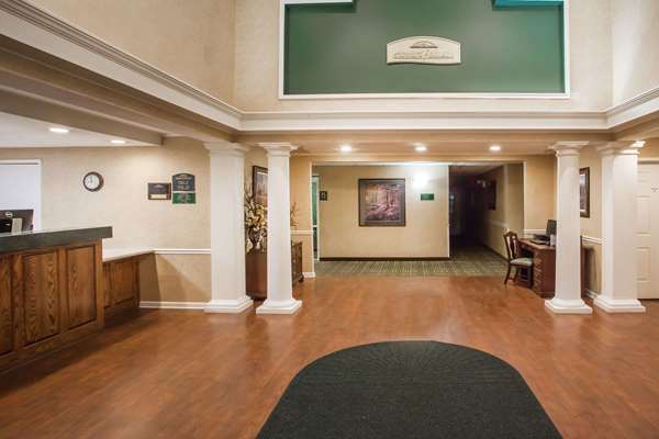  - Howard Johnson Inn Jackson - I-40, Exit 82