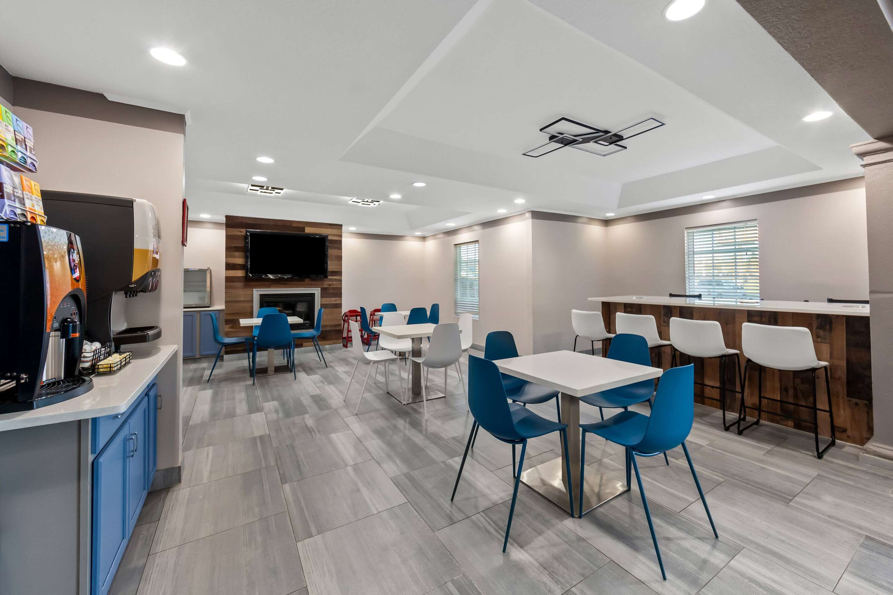 Breakfast Area | Howard Johnson by Wyndham Jackson