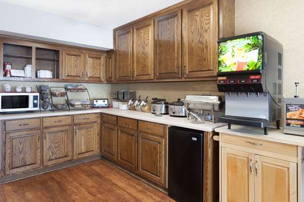  - Baymont Inn & Suites Tullahoma