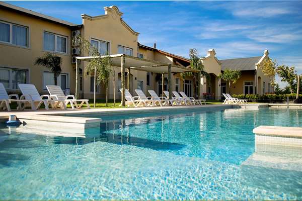 Pool,On-Site,Property Amenity,Recreation