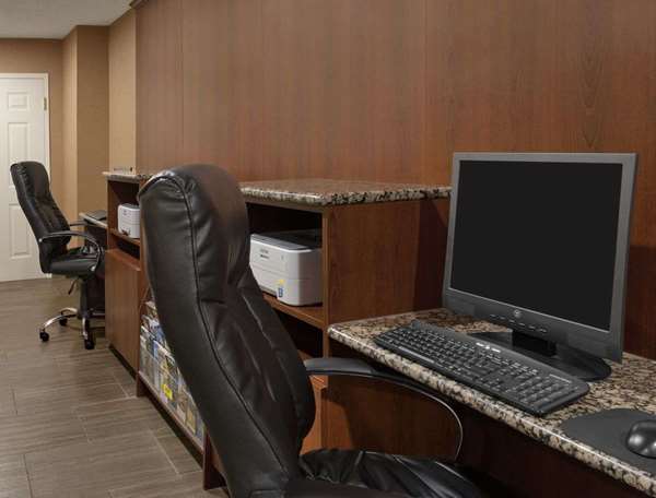 Conference Area - Baymont Inn & Suites Lewisville - I-35, Exit 451
