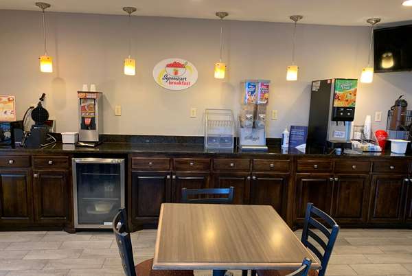 Amenities - Super 8 Motel Jackson - I-40, Exit 80