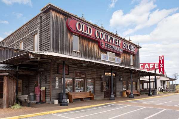  - Super 8 Motel Jackson - I-40, Exit 80