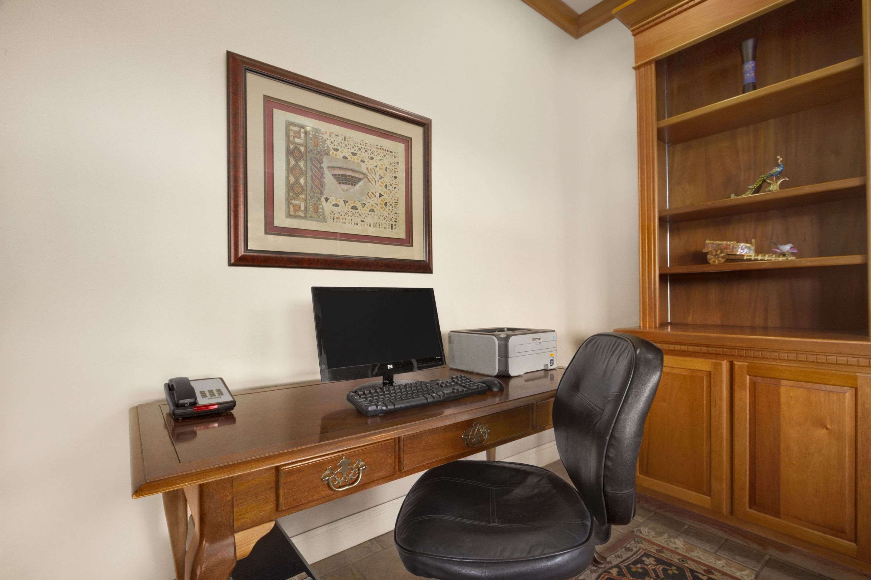 Business Center | Days Inn by Wyndham Alexander City