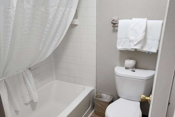  - Days Inn Downtown Denver