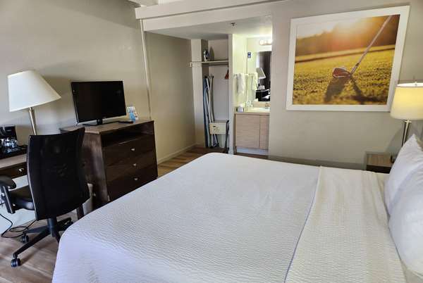  - Days Inn Downtown Denver