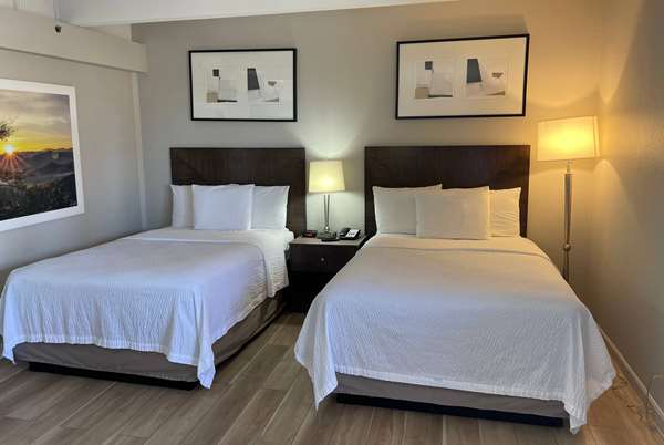  - Days Inn Downtown Denver