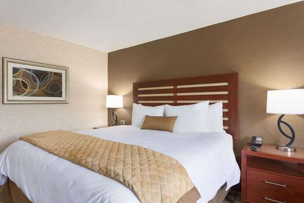  - Wyndham Garden Airport Hotel Grand Rapids