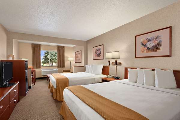  - Baymont Inn & Suites Golden