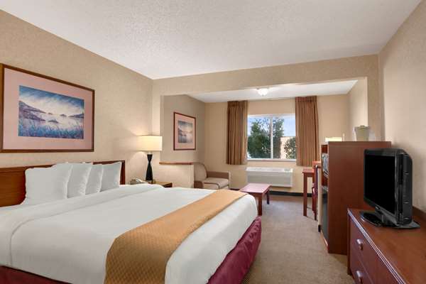 Suite - Baymont Inn & Suites Golden