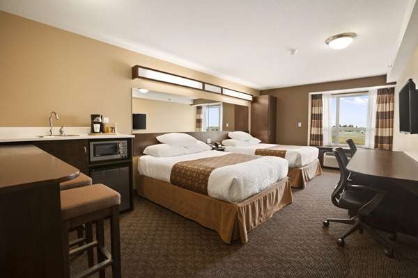 Suite - Microtel Inn & Suites by Wyndham Blackfalds