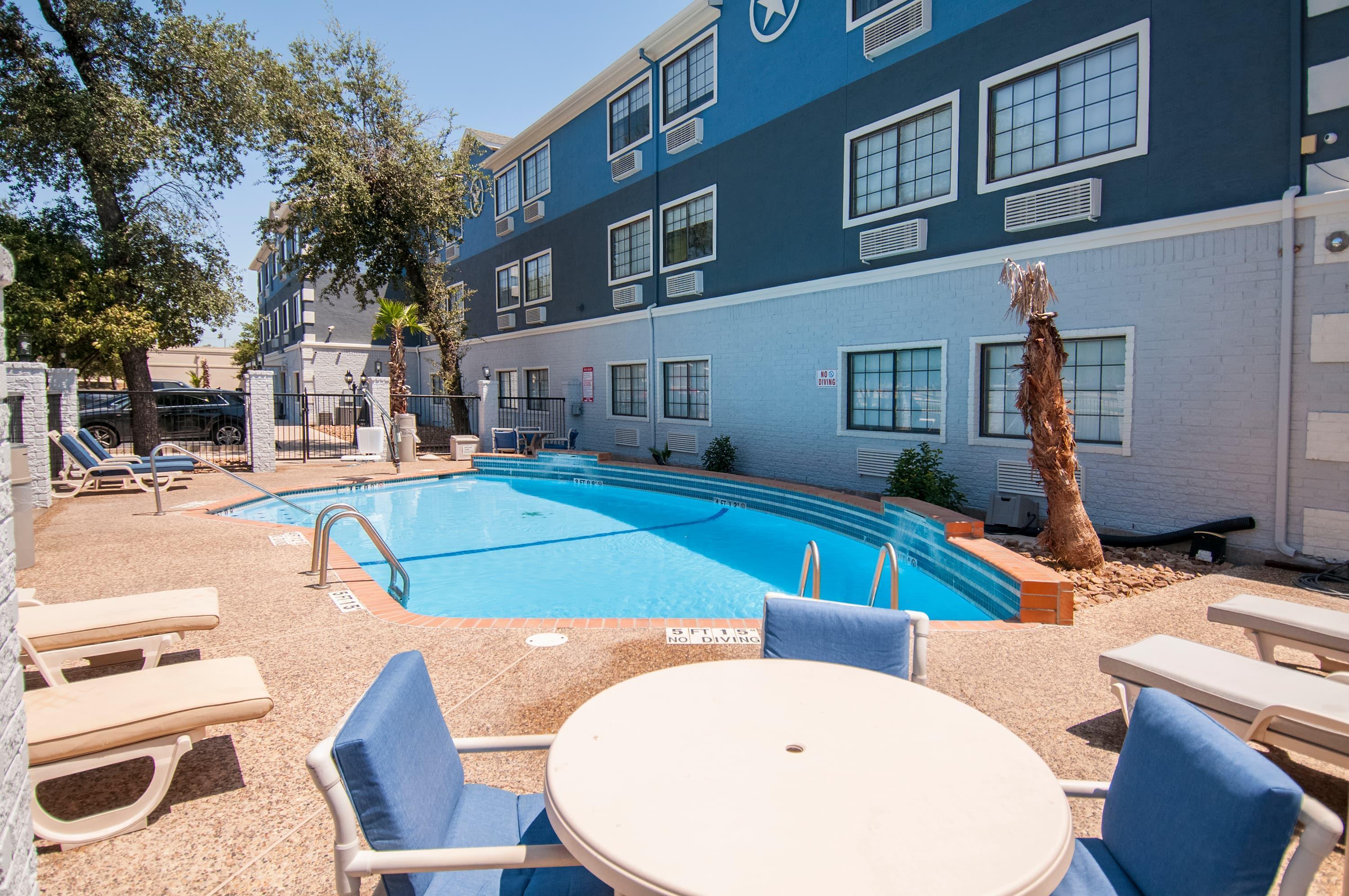Pool | Days Inn by Wyndham Suites San Antonio North/Stone Oak