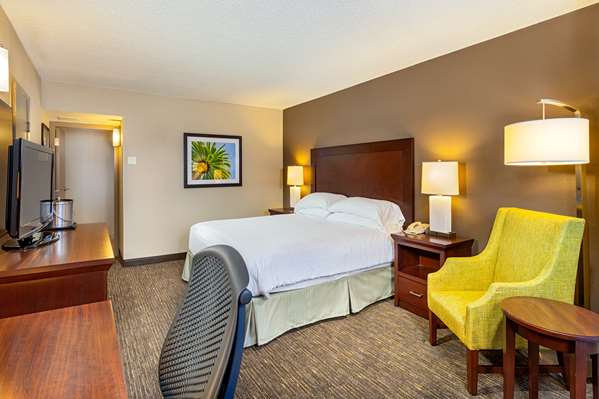  - Wyndham Hotel Bayside San Diego