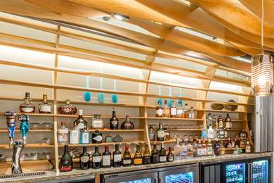 On-Site,Bar/Lounge