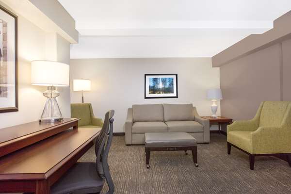 Suite - Wyndham Hotel Historic District Philadelphia