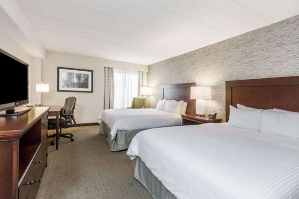  - Wyndham University Center Hotel Pittsburgh