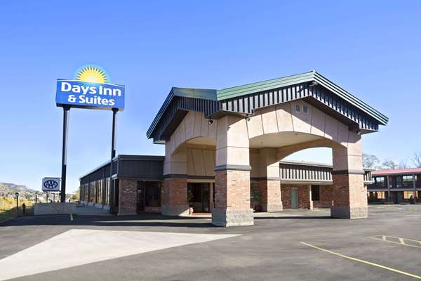 Exterior view - Days Inn & Suites Trinidad - I-25, Exit 13A & 13B