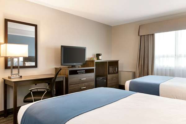  - Travelodge Suites New Glasgow