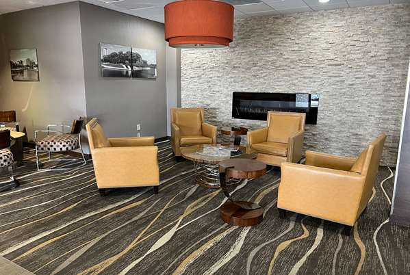 AmericInn by Wyndham Rochester Near Mayo Clinic