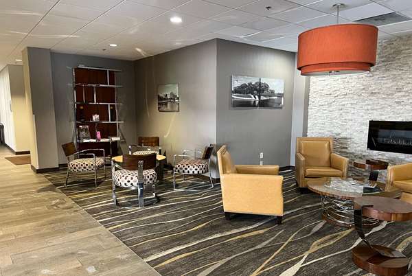AmericInn by Wyndham Rochester Near Mayo Clinic