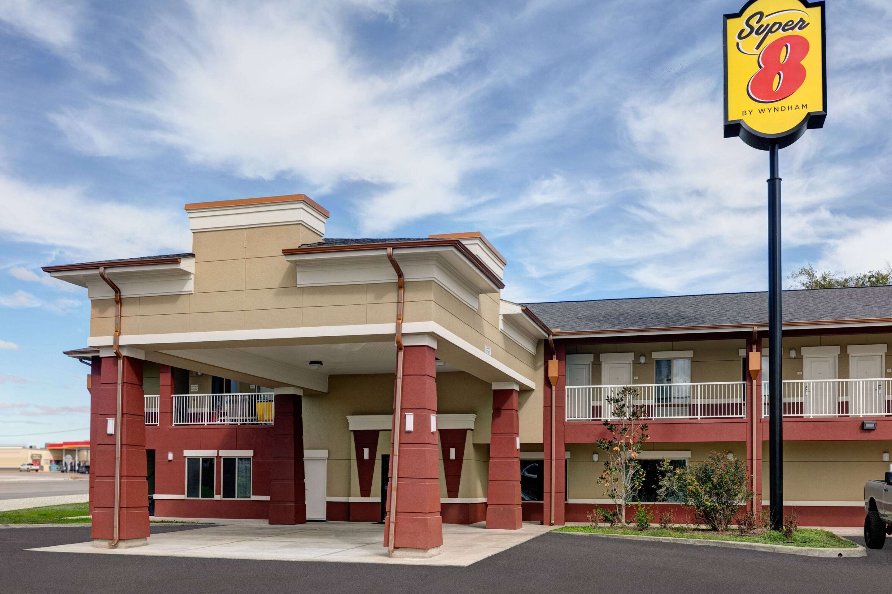 Exterior | Super 8 by Wyndham Karnes City