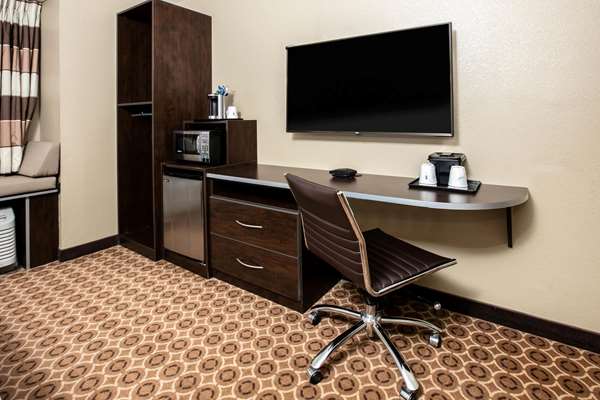  - Microtel Inn & Suites by Wyndham Pecos - I-20, Exit 42