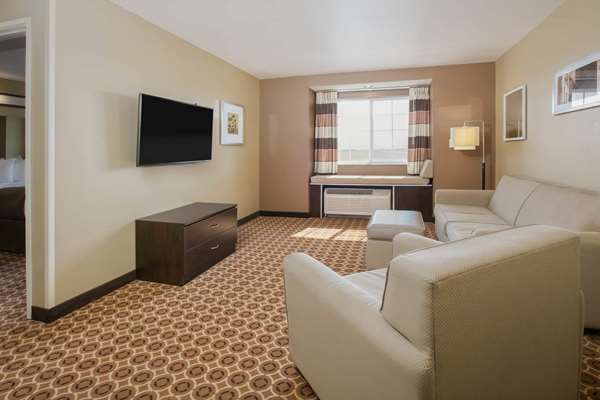 Suite - Microtel Inn & Suites by Wyndham Pecos - I-20, Exit 42
